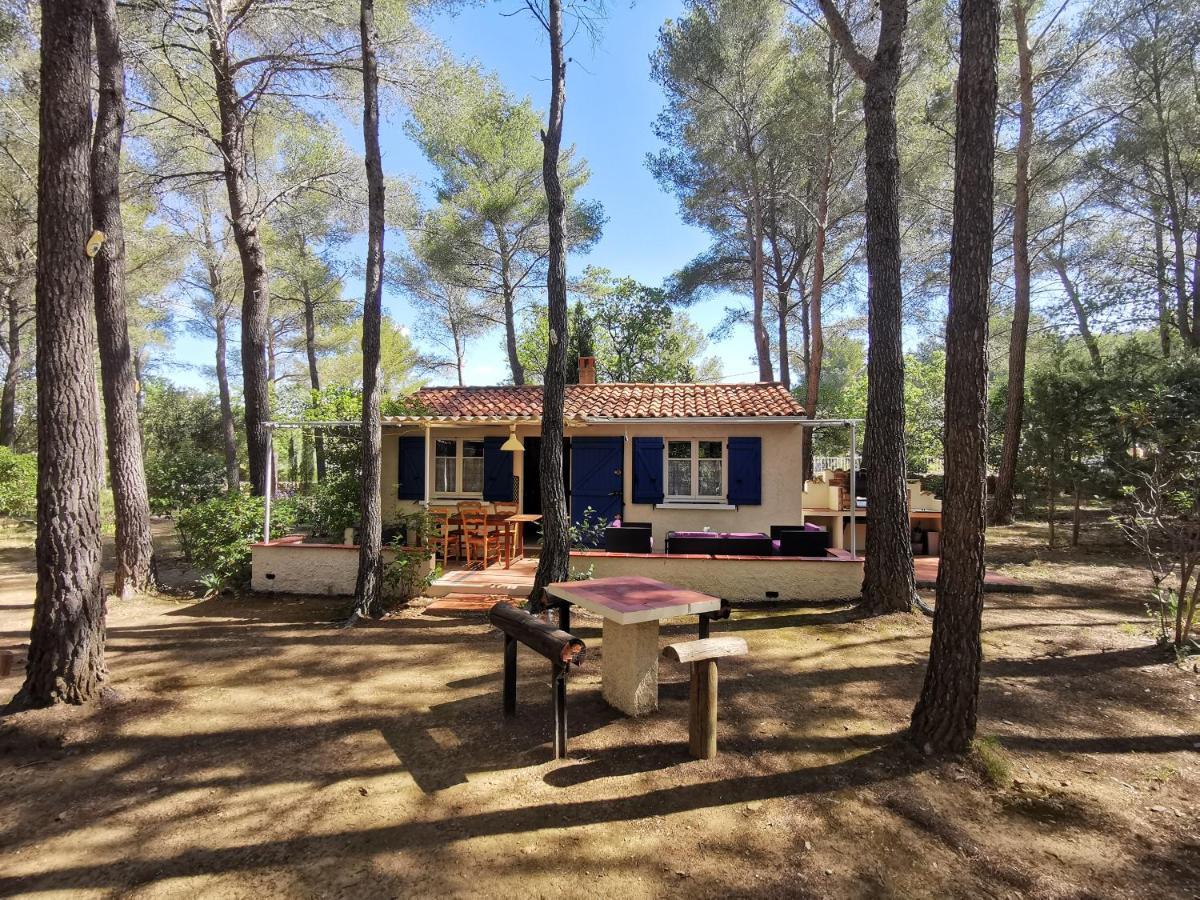 Maisonnette En Pleine Nature Le Beausset Exterior foto